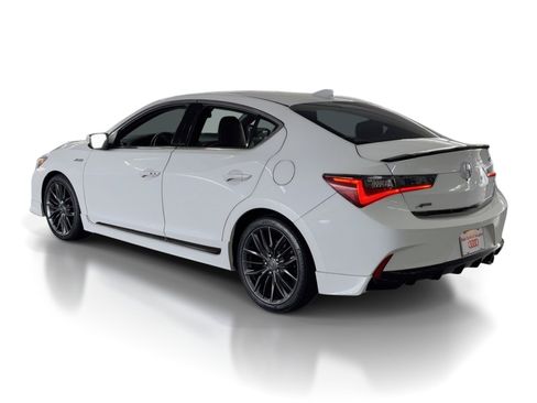 Used 2019 Acura ILX w/ Technology & A-SPEC Package image 3