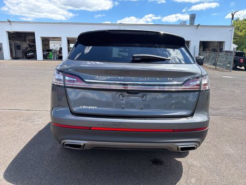 Certified 2023 Lincoln Nautilus Reserve w/ Luxury Package AWD/4WD image 4