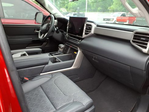 Used 2023 Toyota Tundra Limited image 7