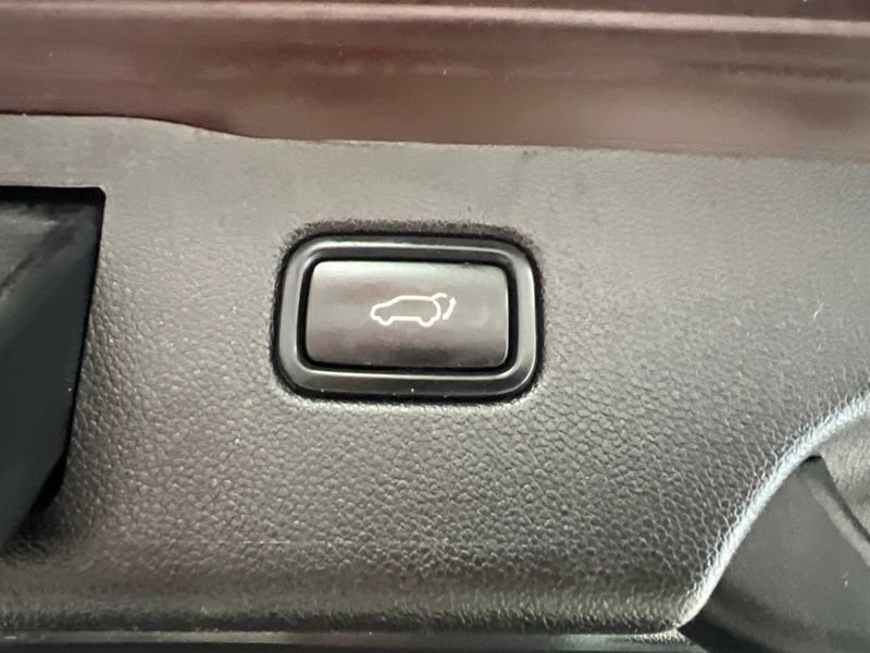 Used 2018 Kia Sorento EX w/ EX Advanced Touring Package AWD/4WD image 9