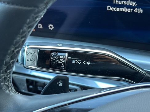 Certified 2025 Cadillac Lyriq Luxury image 35