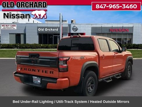 Used 2025 Nissan Frontier PRO-4X w/ Pro Convenience Package AWD/4WD image 7