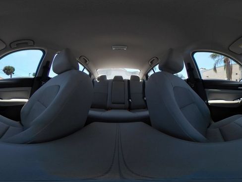 Used 2025 Nissan Altima 2.5 SV FWD image 39