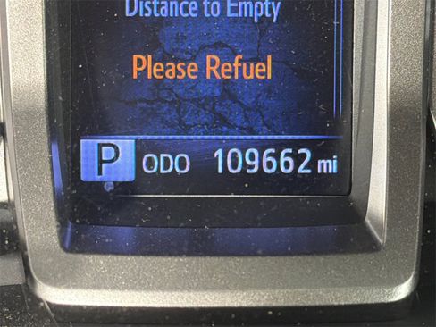 Used 2018 Toyota Tacoma SR5 image 27