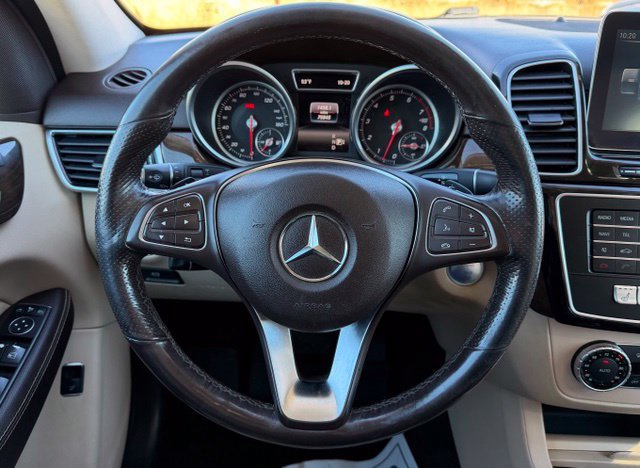 Used 2016 Mercedes-Benz GLE 350 4MATIC image 23