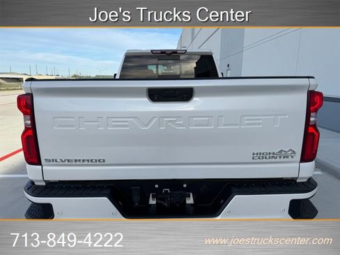 Used 2020 Chevrolet Silverado 2500 High Country image 46