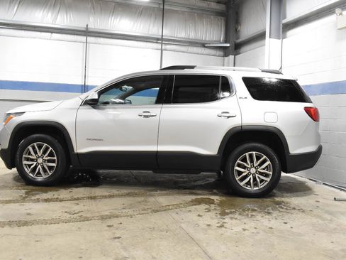 Used 2019 GMC Acadia SLE w/ LPO, Floor Liner Package image 23