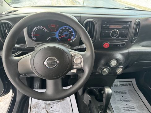Used 2009 Nissan Cube 1.8 S w/ Interior Designer Pkg image 7