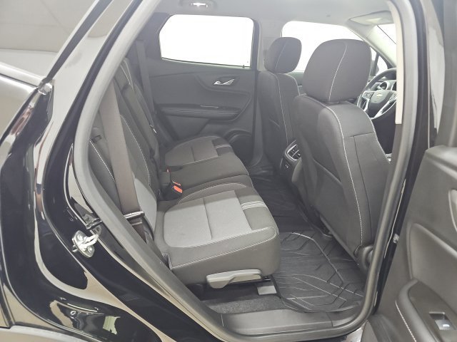Used 2025 Chevrolet Blazer LT w/ Convenience Package FWD image 19
