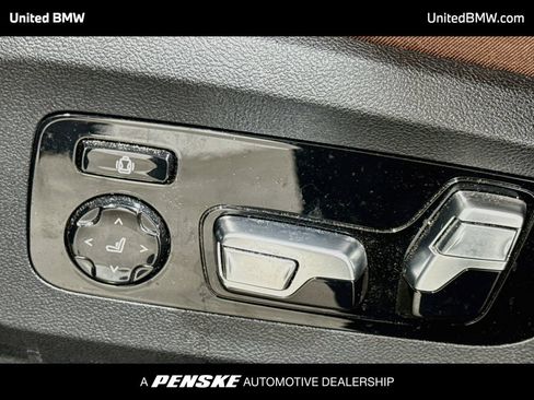 Used 2019 BMW X5 xDrive40i w/ Executive Package AWD/4WD image 11