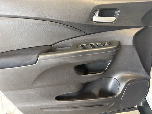 Used 2016 Honda CR-V LX image 10