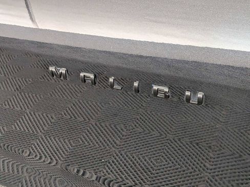 Used 2024 Chevrolet Malibu LT w/ Midnight Edition image 13