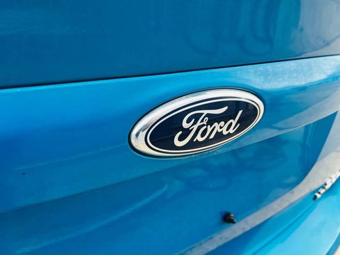 Used 2013 Ford C-MAX SEL FWD image 19