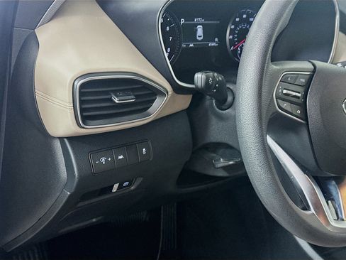 Used 2023 Hyundai Santa Fe SE FWD image 17
