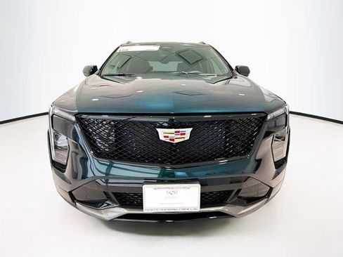 New 2025 Cadillac XT4 Sport w/ Trailering Package image 2