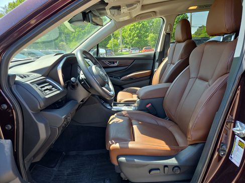 Used 2023 Subaru Ascent Touring AWD/4WD image 10