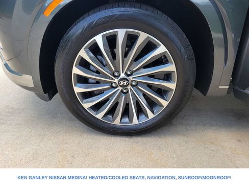 Used 2025 Hyundai Palisade Calligraphy AWD/4WD image 18
