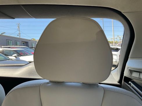 Used 2023 Volvo XC90 T8 Ultimate w/ Lounge Package AWD/4WD image 40