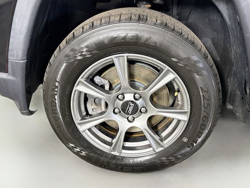 Used 2019 Jeep Compass Sport w/ Cold Weather Group image 37