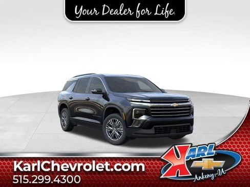 New 2026 Chevrolet Traverse LT w/ Driver Confidence Package AWD/4WD image 1