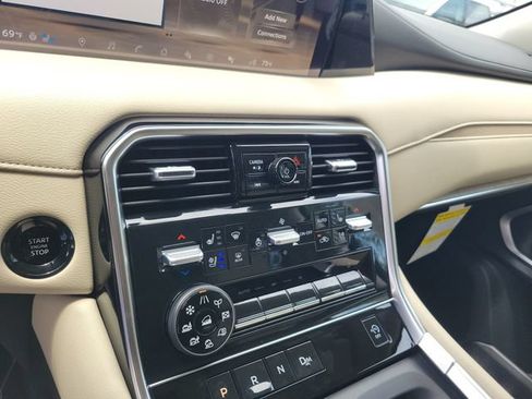 New 2026 Nissan Armada Platinum AWD/4WD image 27