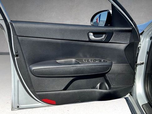 Used 2019 Kia Optima LX FWD image 20