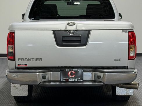 Used 2011 Nissan Frontier S RWD image 6
