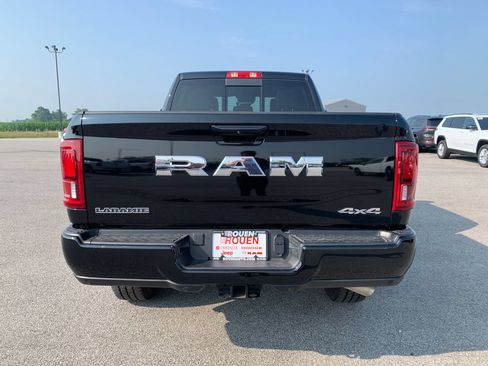 Used 2026 RAM 2500 Laramie AWD/4WD image 6