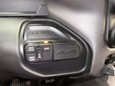 Used 2020 RAM 2500 Laramie image 31