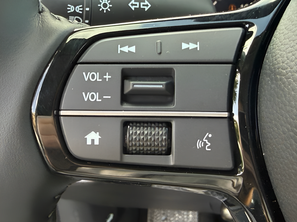 Used 2027 Honda HR-V EX-L image 19