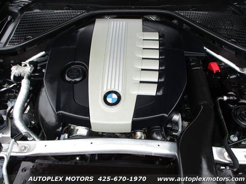 Used 2011 BMW X5 xDrive35d image 38
