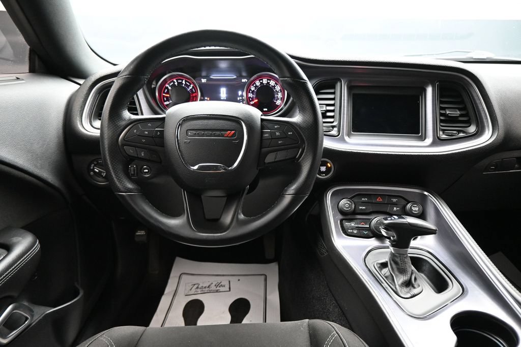Used 2018 Dodge Challenger R/T RWD image 13