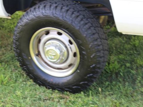 Used 2001 Dodge Ram 2500 Truck ST image 24