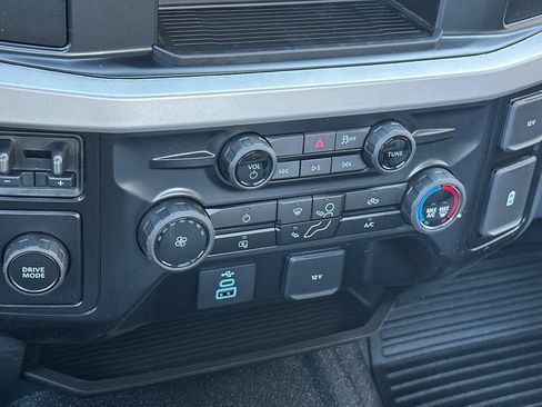 New 2026 Ford F250 XL w/ XL Chrome Package image 18