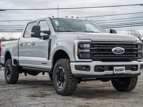 New 2026 Ford F350 Platinum image 1