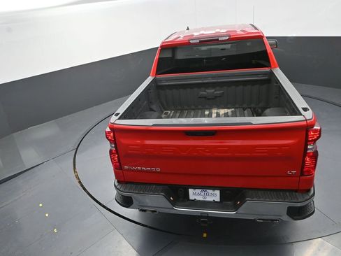 Used 2024 Chevrolet Silverado 1500 LT image 18