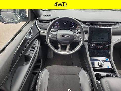 Certified 2023 Jeep Grand Cherokee L Laredo AWD/4WD image 8