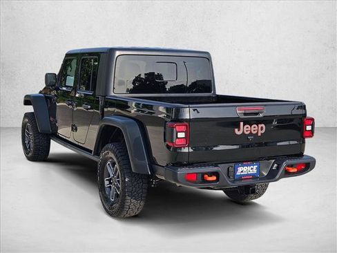 Used 2026 Jeep Gladiator Mojave AWD/4WD image 8