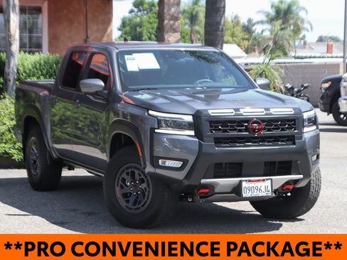 Used 2025 Nissan Frontier PRO-4X w/ Pro Convenience Package AWD/4WD image 2