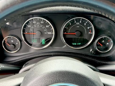 Used 2017 Jeep Wrangler Sport AWD/4WD image 23