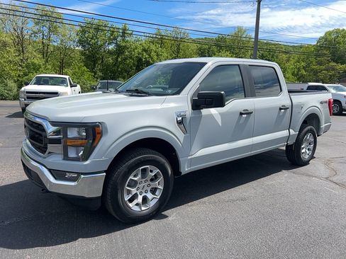 Used 2023 Ford F150 XLT image 3