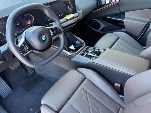 Used 2026 BMW X3 xDrive30i w/ Convenience Package AWD/4WD image 4