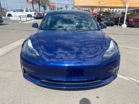 Used 2022 Tesla Model 3 Long Range AWD/4WD image 2