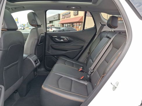 Used 2022 GMC Terrain AT4 w/ Infotainment Package II image 26