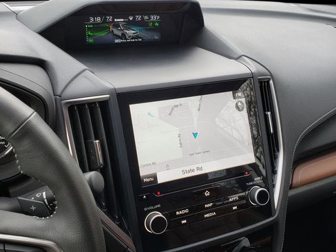 Used 2023 Subaru Forester Touring image 22