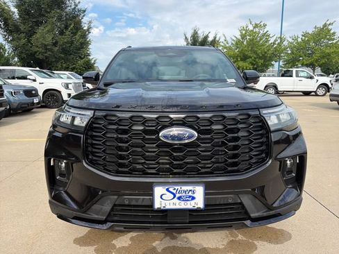 New 2026 Ford Explorer ST-Line w/ ST-Line Street Pack AWD/4WD image 11