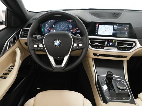 Used 2023 BMW 430i xDrive Convertible w/ Premium Package AWD/4WD image 12