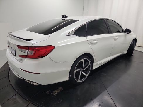 Certified 2021 Honda Accord Sport image 9