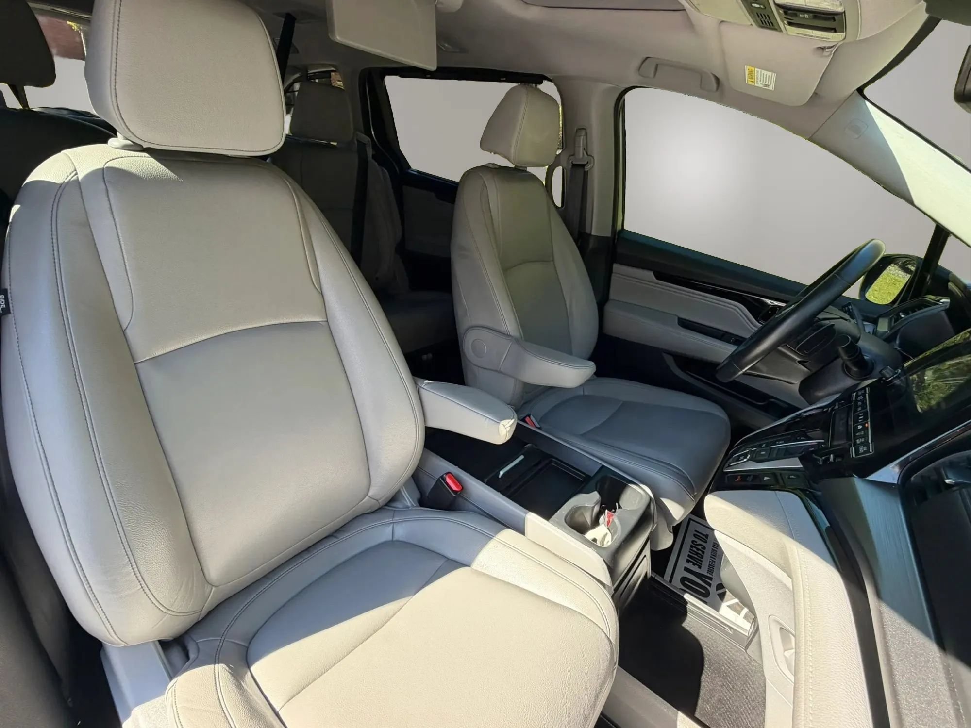 Used 2023 Honda Odyssey Touring image 20
