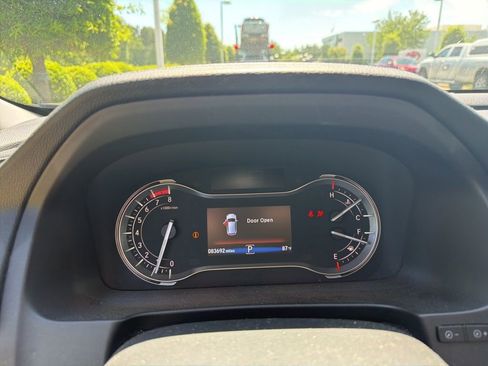 Used 2016 Honda Pilot EX-L image 12